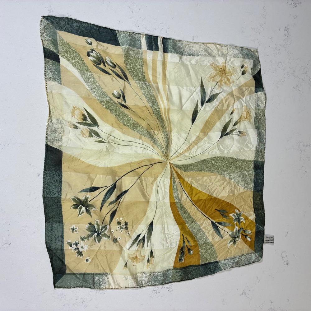 Scarf Green Gold 100% Silk Floral Sunburst Square Cottage Vtg Style Elegant
